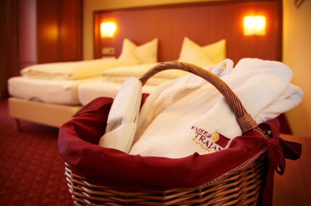 Kurhotel Kaiser Trajan Bad Gögging Oda fotoğraf